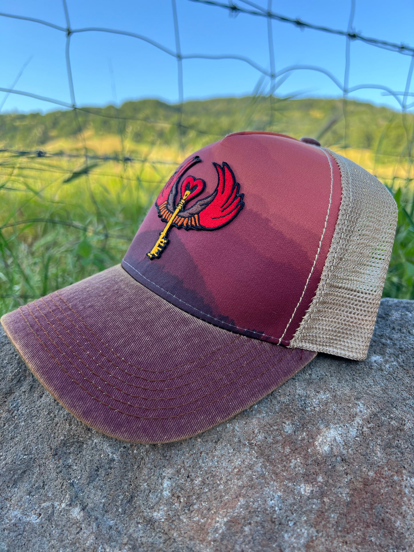 HARTKE Sunset Trucker Hat | Melvin Roy