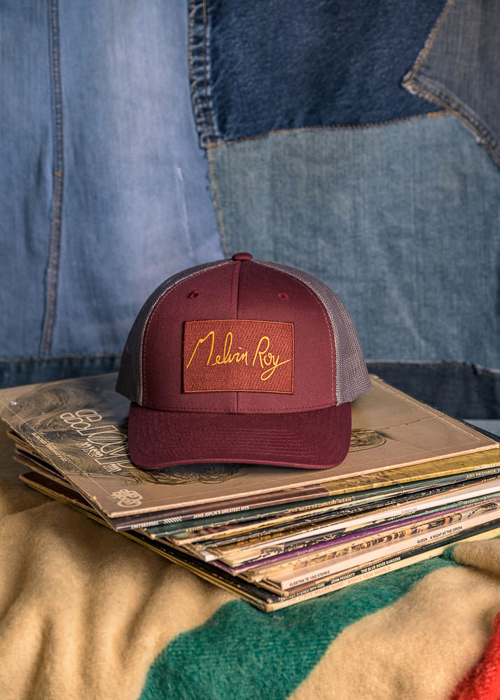 MR Signature Maroon Gold